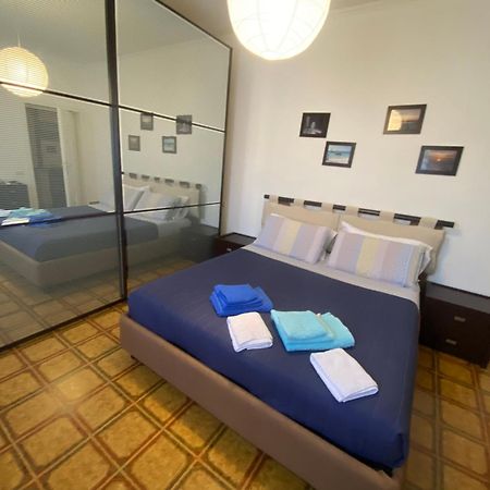 Apartamento A Casa Da Mari Stanza Privata Bagno Condiviso Olbia Exterior foto