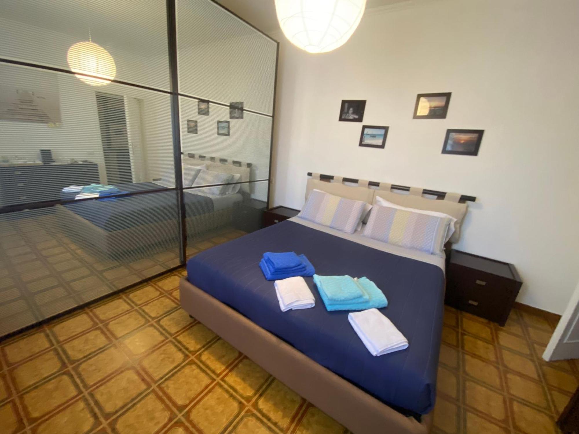 Apartamento A Casa Da Mari Stanza Privata Bagno Condiviso Olbia Exterior foto